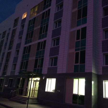Vesna Apartments In The Center Astana Eksteriør billede